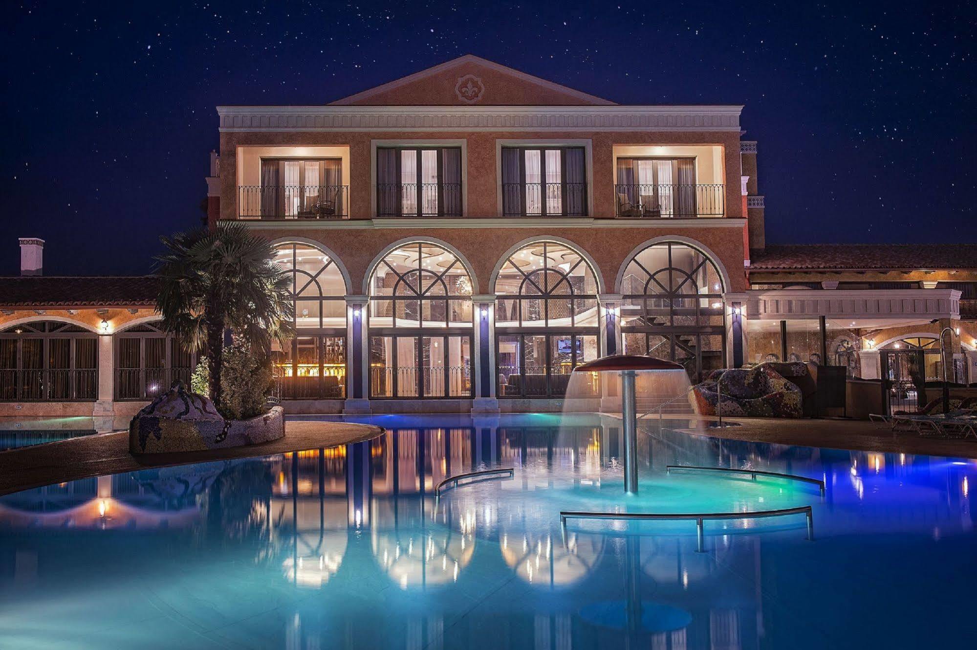 Villa Plaza Boutique Hotel & Spa Presov Luaran gambar